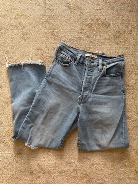 Levi’s Ribcage Straight Ankle
